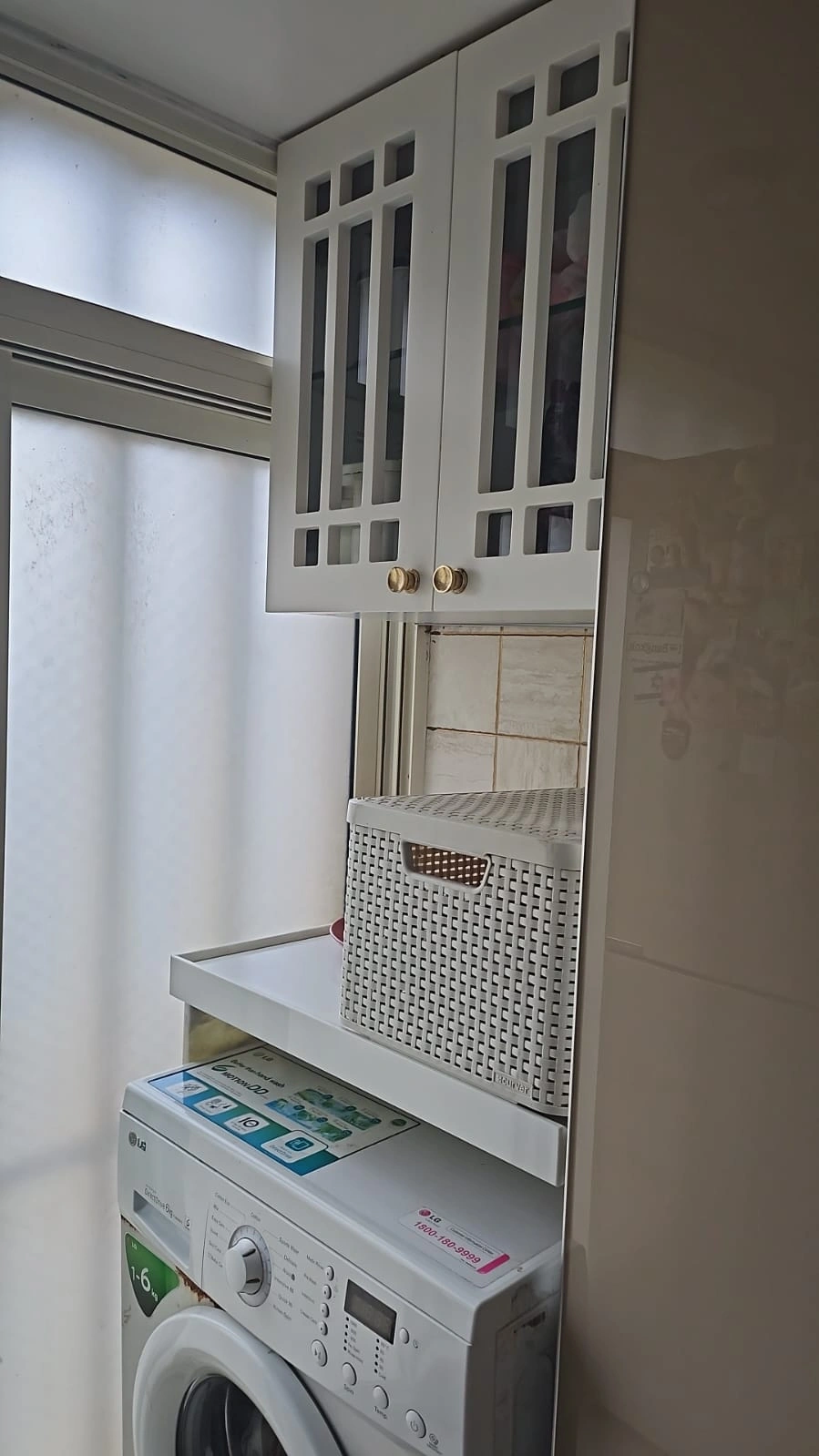 2 BHK Flat for Sale in romeil diva , Malad West
